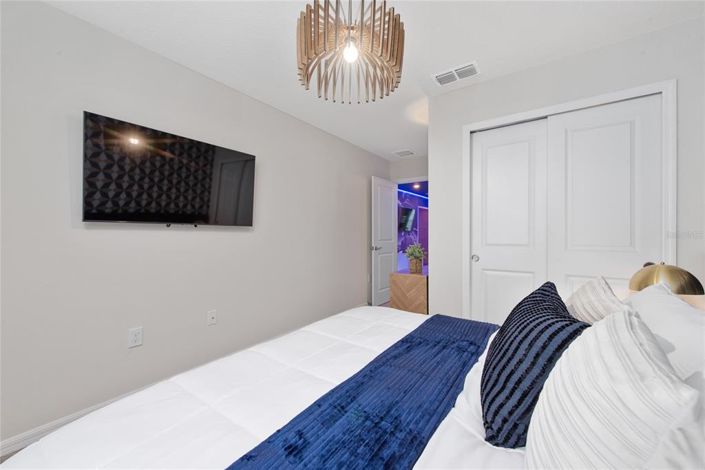 Image No.41-5 Bed Townhouse for sale