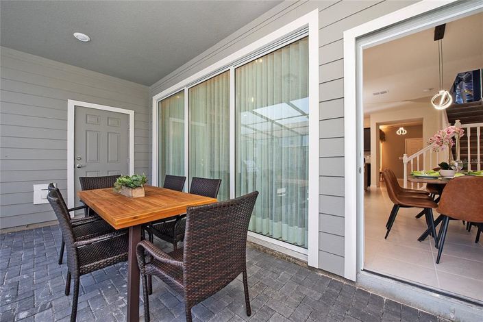 Image No.44-5 Bed Townhouse for sale