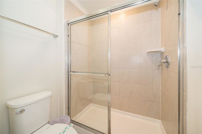 Image No.31-6 Bed Property for sale