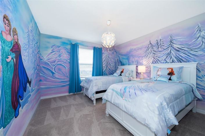 Image No.32-6 Bed Property for sale