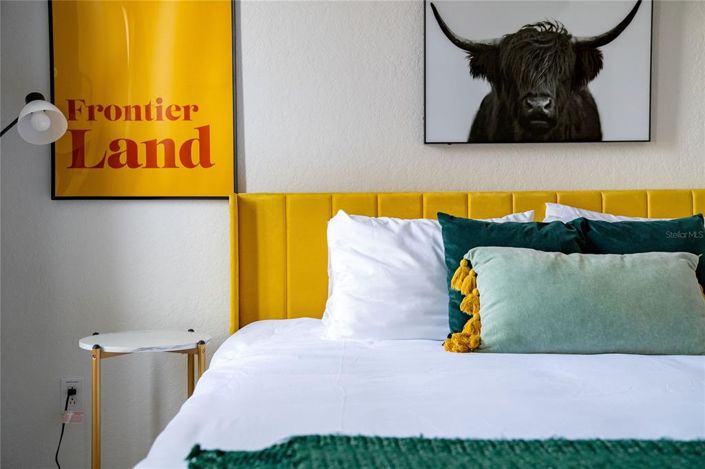 Image No.30-4 Bed Townhouse for sale