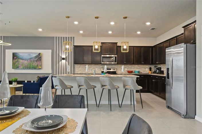 Image No.33-10 Bed Property for sale