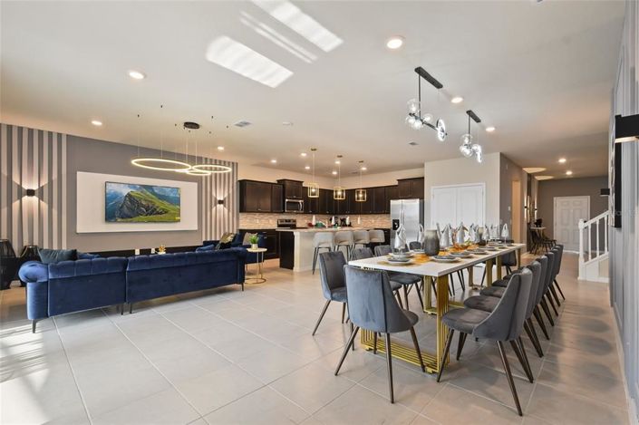 Image No.36-10 Bed Property for sale