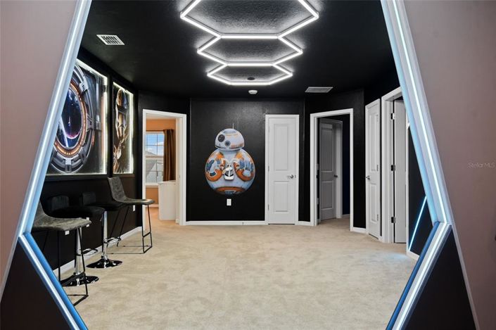 Image No.6-10 Bed Property for sale