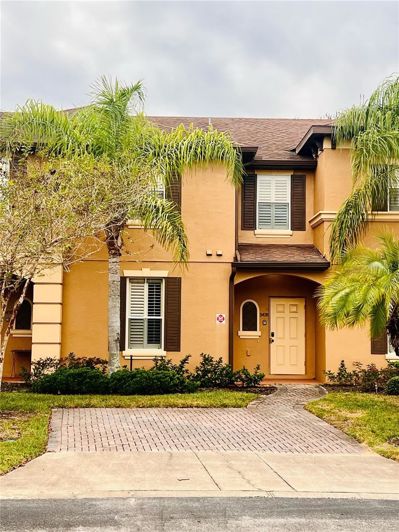 Image No.1-4 Bed Townhouse for sale