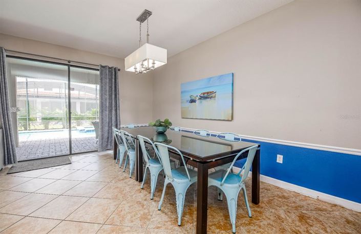 Image No.11-7 Bed Property for sale