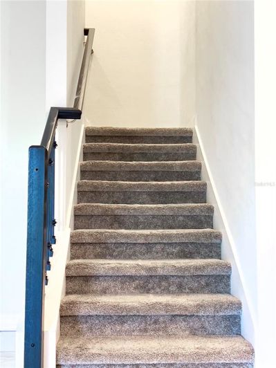 Image No.16-6 Bed Property for sale