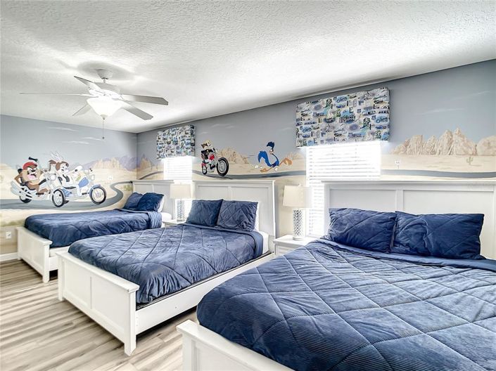 Image No.40-8 Bed House for sale