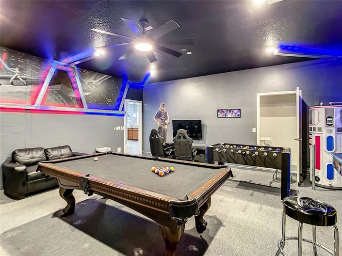 Image No.52-8 Bed Property for sale