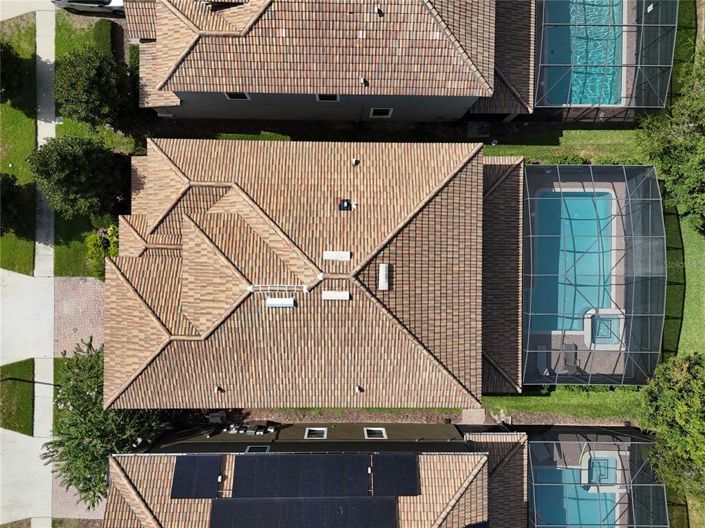 Image No.60-8 Bed House for sale