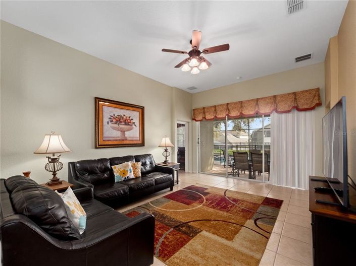 Image No.11-5 Bed House for sale