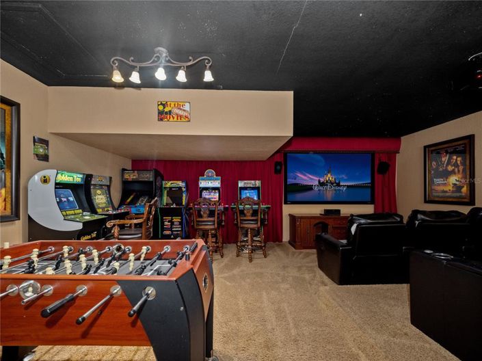 Image No.16-5 Bed House for sale