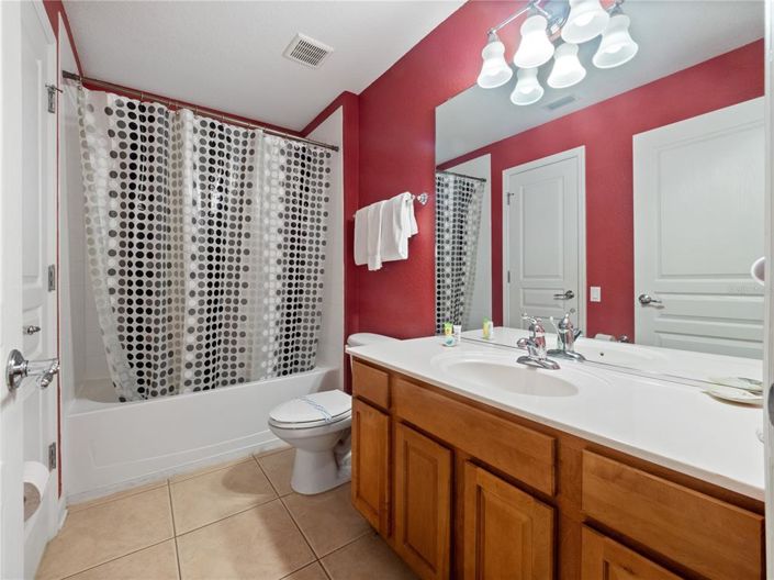 Image No.24-5 Bed House for sale