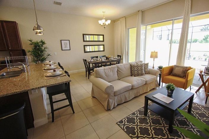 Image No.10-3 Bed Townhouse for sale