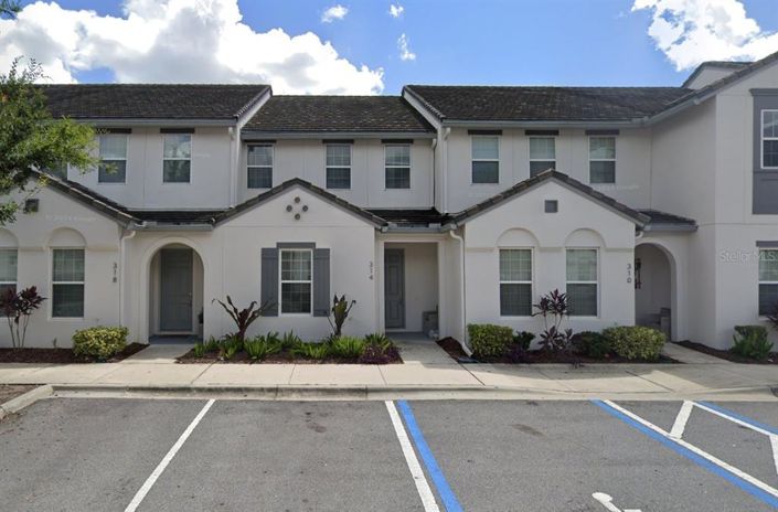 Image No.2-3 Bed Townhouse for sale