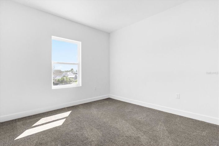 Image No.20-4 Bed Townhouse for sale