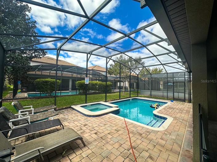 Image No.32-4 Bed House for sale