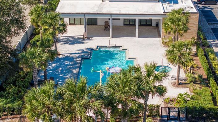 Image No.38-Propriété de 4 chambres à vendre à Davenport