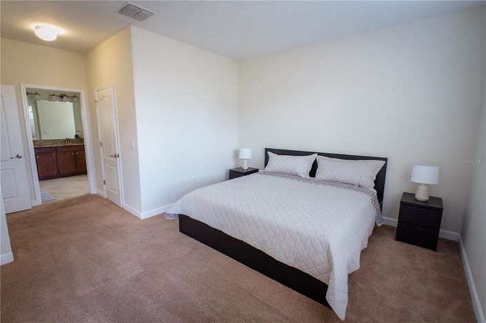 Image No.45-2 Bed Apartment for sale