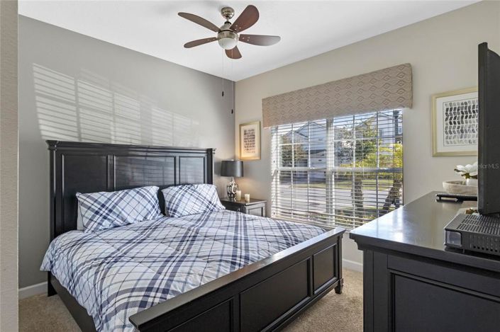 Image No.15-5 Bed Townhouse for sale