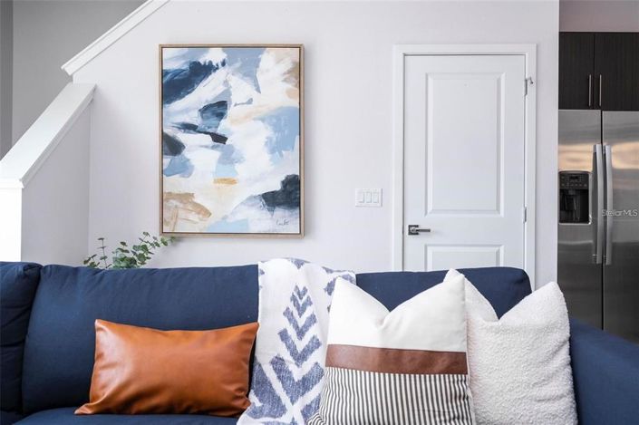 Image No.17-4 Bed House for sale