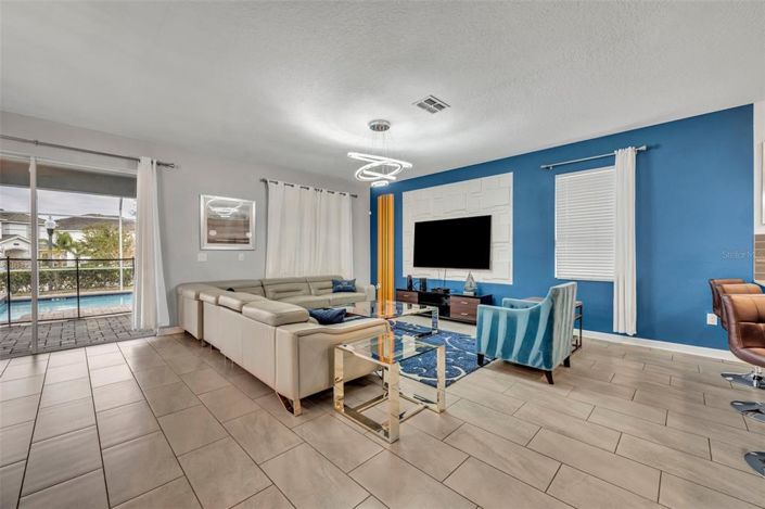 Image No.15-Propriété de 8 chambres à vendre à Champions Gate