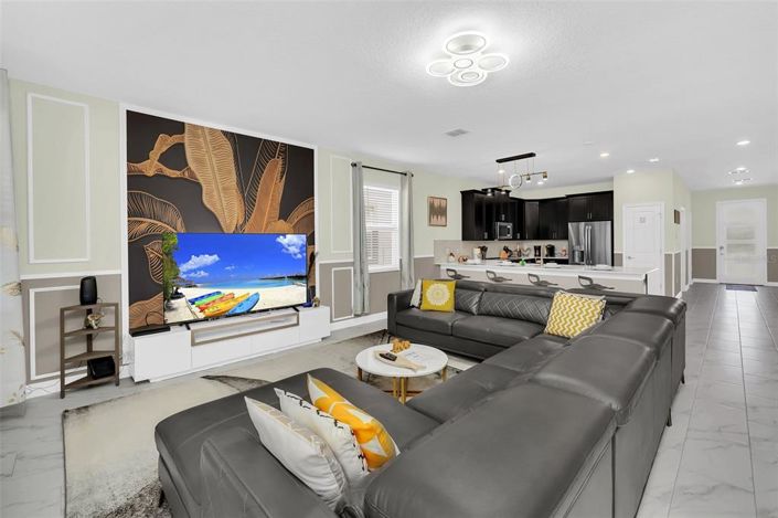 Image No.7-9 Bed House for sale