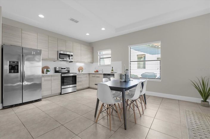 Image No.9-3 Bed House for sale