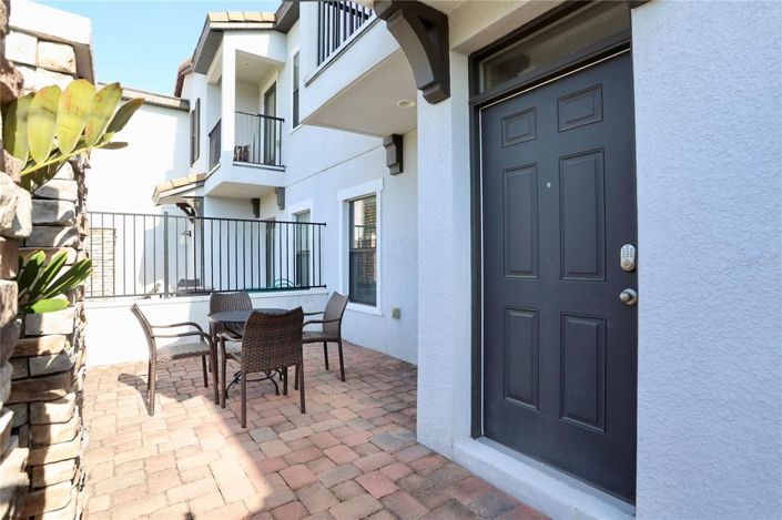 Image No.11-2 Bed Townhouse for sale