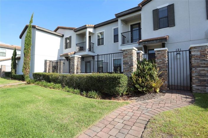 Image No.4-2 Bed Townhouse for sale