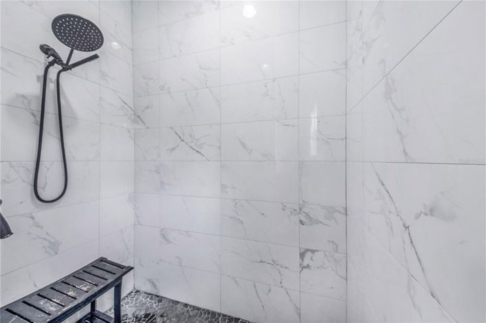 Image No.32-3 Bed House for sale