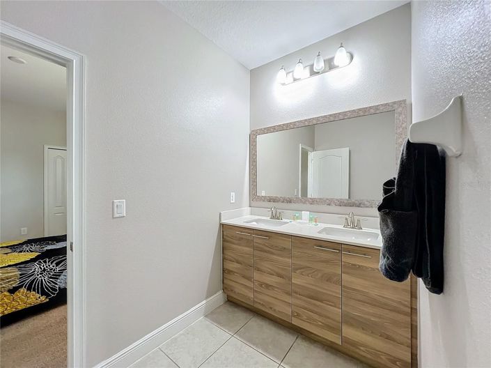 Image No.23-3 Bed House for sale