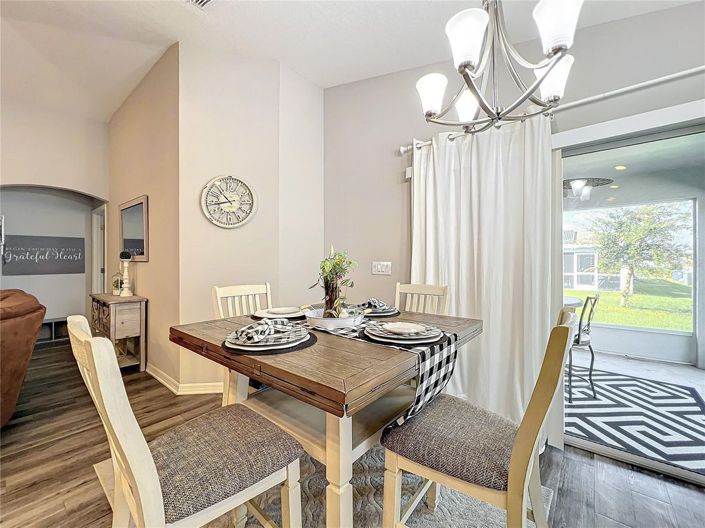 Image No.12-3 Bed House for sale