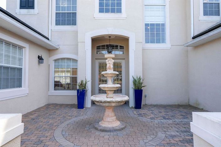 Image No.10-4 Bed House for sale