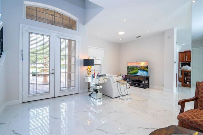 Image No.13-4 Bed House for sale