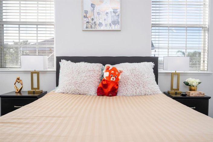 Image No.60-4 Bed House for sale