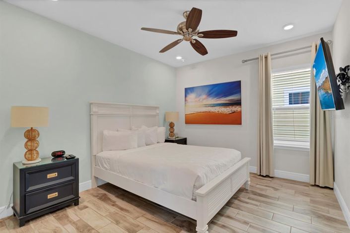 Image No.46-8 Bed House for sale