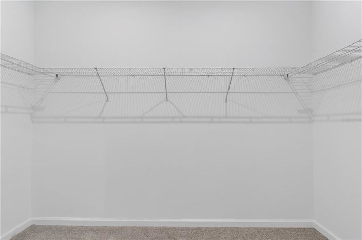 Image No.22-4 Bed House for sale