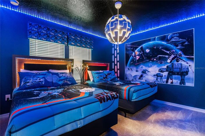 Image No.20-5 Bed House for sale