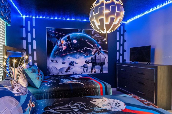 Image No.21-5 Bed House for sale