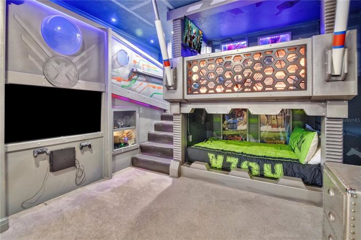 Image No.48-6 Bed House for sale