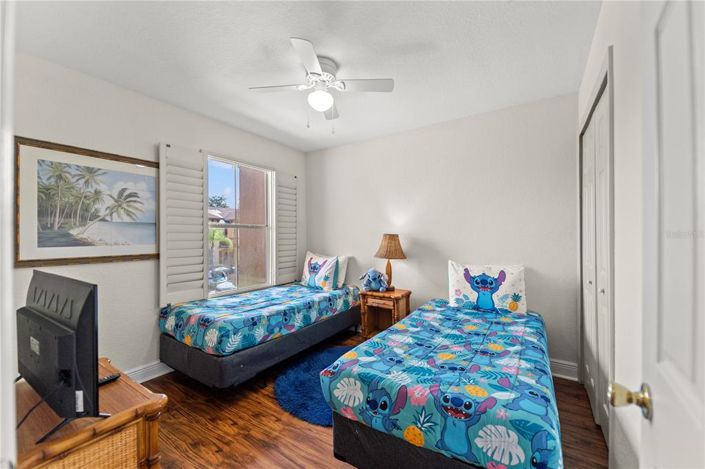 Image No.12-4 Bed Townhouse for sale