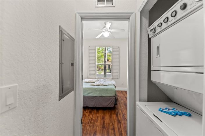 Image No.16-4 Bed Townhouse for sale