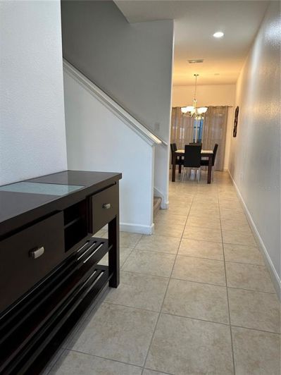 Image No.2-Maison de ville de 4 chambres à vendre à Saint John