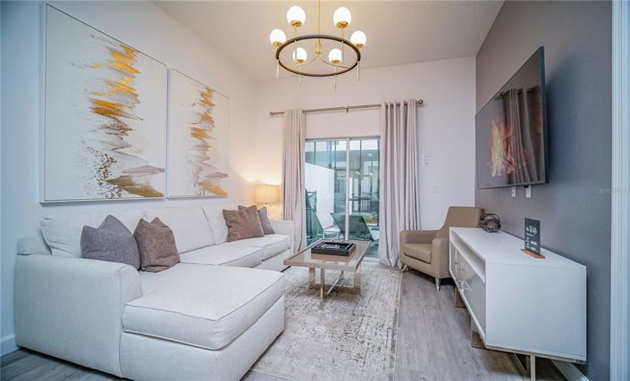 Image No.7-5 Bed Townhouse for sale