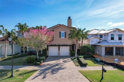 1 - Montverde, House