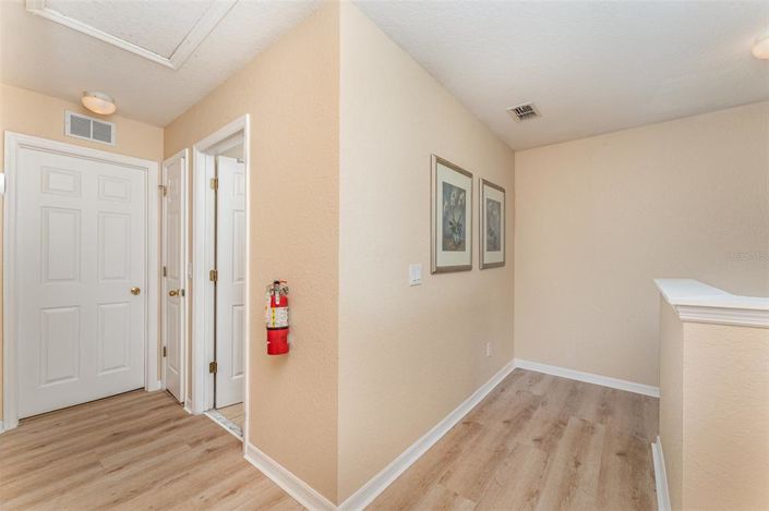 Image No.15-4 Bed Townhouse for sale