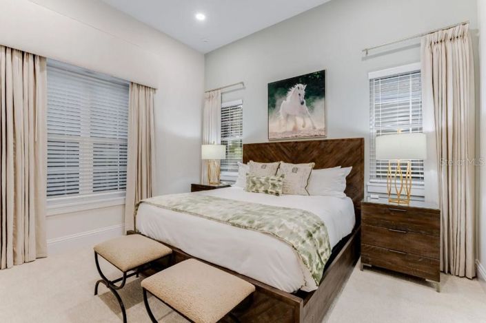 Image No.49-10 Bed Property for sale