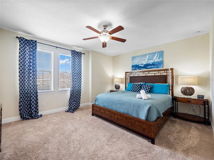 Image No.29-8 Bed House for sale