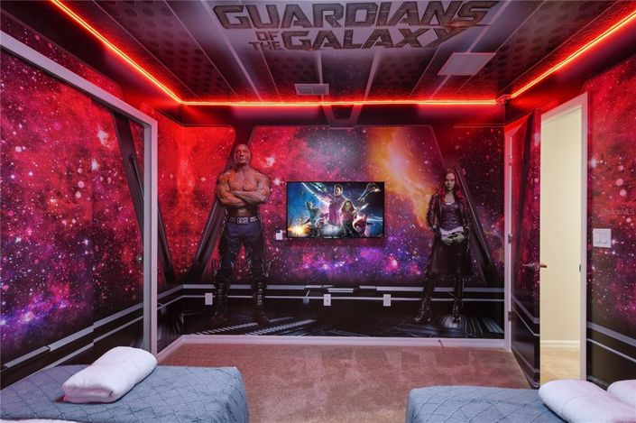 Image No.22-10 Bed House for sale